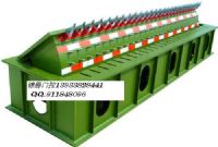 監(jiān)獄路障機供應商：河北錦騰門控，供應路障機